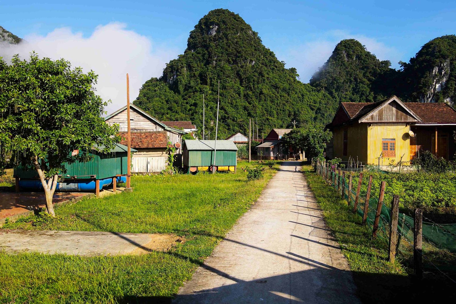 CYCLING TOUR: LEGENDS OF THE HO CHI MINH TRAIL & CENTRAL COAST SYMPHONY 10 DAYS